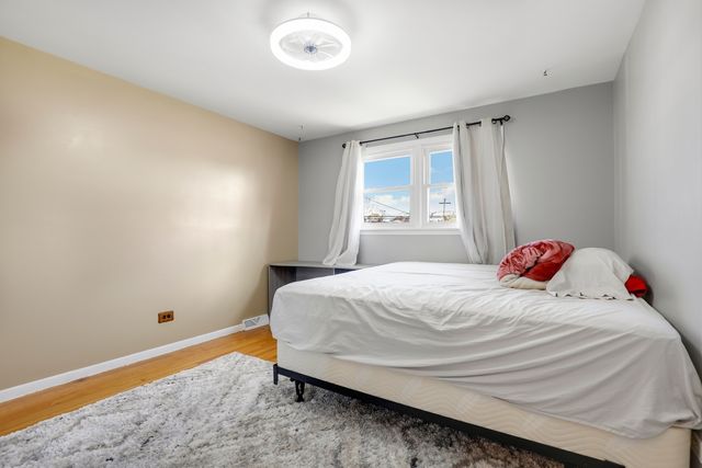 11551 S Komensky Avenue, Alsip, IL 60803