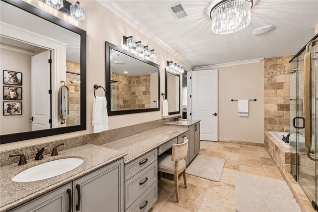 2233 Peachtree Road NE 402, Atlanta, GA 30309