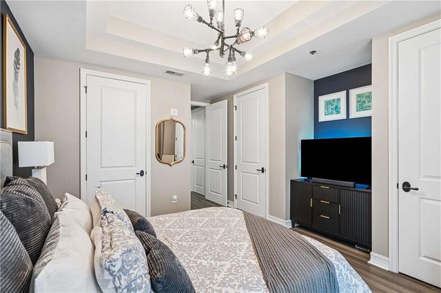 2233 Peachtree Road NE 402, Atlanta, GA 30309
