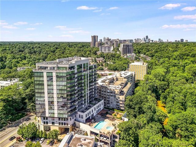 2233 Peachtree Road NE 402, Atlanta, GA 30309