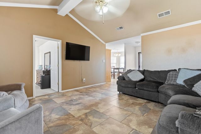 1416 77th Street, Lubbock, TX 79423