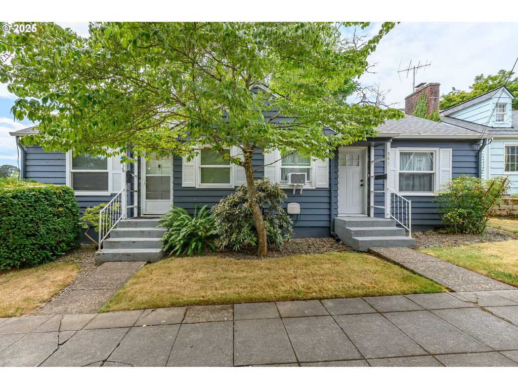 547 Se COWLS St, Mc Minnville, OR 97128