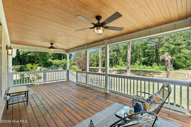 13290 New Britton Highway E, Nakina, NC 28455