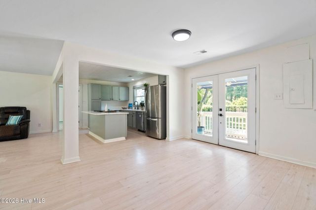 13290 New Britton Highway E, Nakina, NC 28455