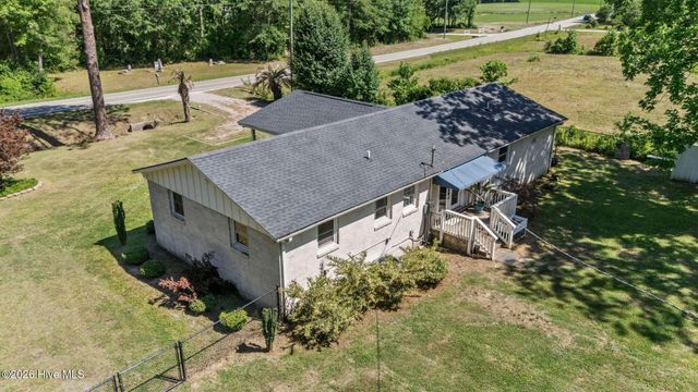13290 New Britton Highway E, Nakina, NC 28455