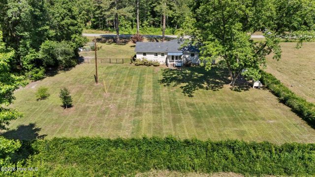 13290 New Britton Highway E, Nakina, NC 28455