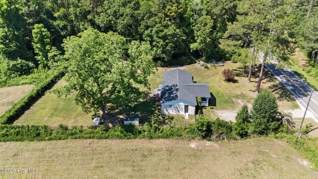 13290 New Britton Highway E, Nakina, NC 28455