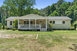 13290 New Britton Highway E, Nakina, NC 28455
