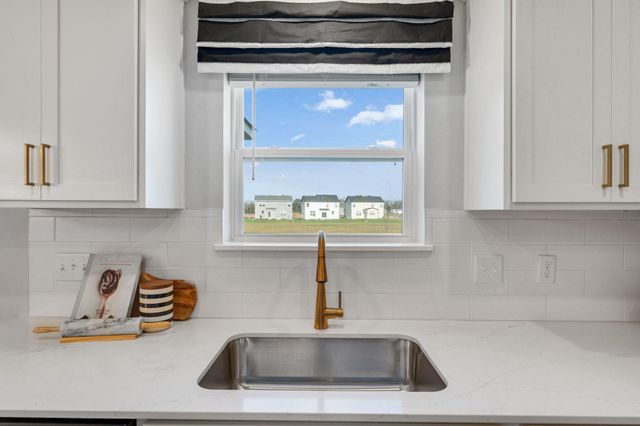 1277 Edge Way, Jordan, MN 55352