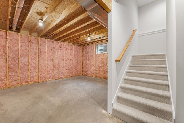 407 Harpers Ferry, Savoy, IL 61874