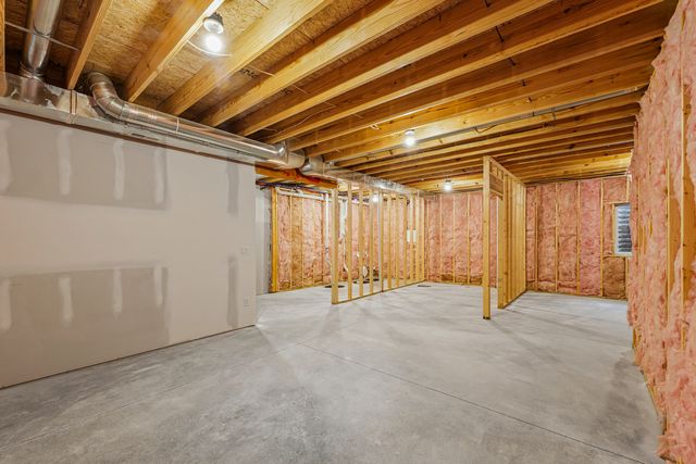 407 Harpers Ferry, Savoy, IL 61874