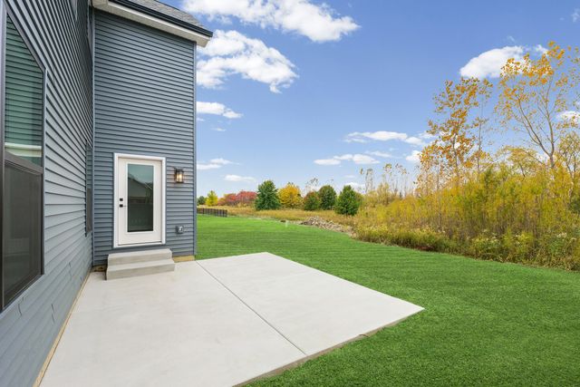 407 Harpers Ferry, Savoy, IL 61874