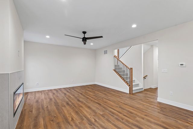 407 Harpers Ferry, Savoy, IL 61874