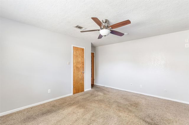 1708 17th Avenue N, Texas City, TX 77590