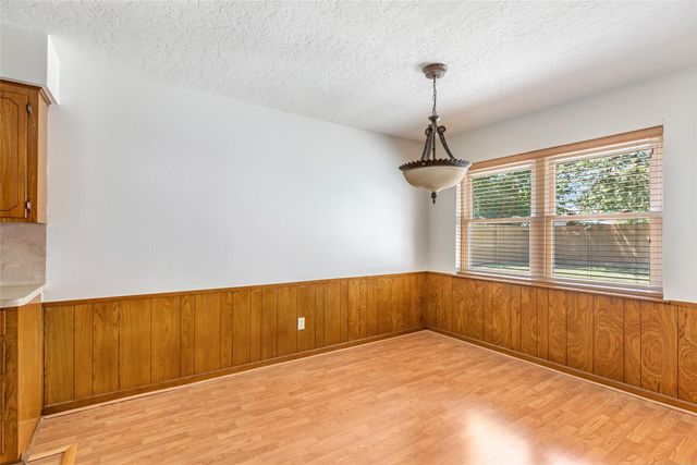 1708 17th Avenue N, Texas City, TX 77590