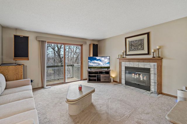 808 Bryant Lane, Burnsville, MN 55337