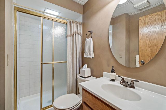 808 Bryant Lane, Burnsville, MN 55337