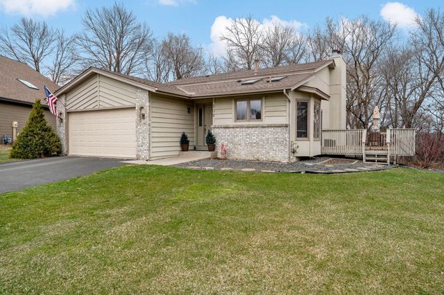 808 Bryant Lane, Burnsville, MN 55337