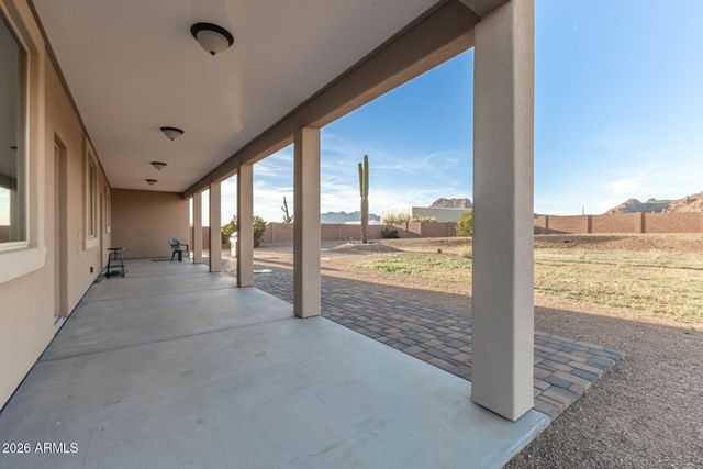 304 E MCKELLIPS Boulevard, Apache Junction, AZ 85119