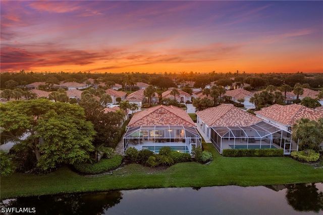 3826 Huelva CT, Naples, FL 34109