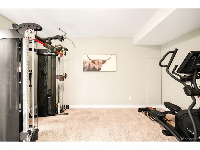 23930 E Minnow Dr, Aurora, CO 80016