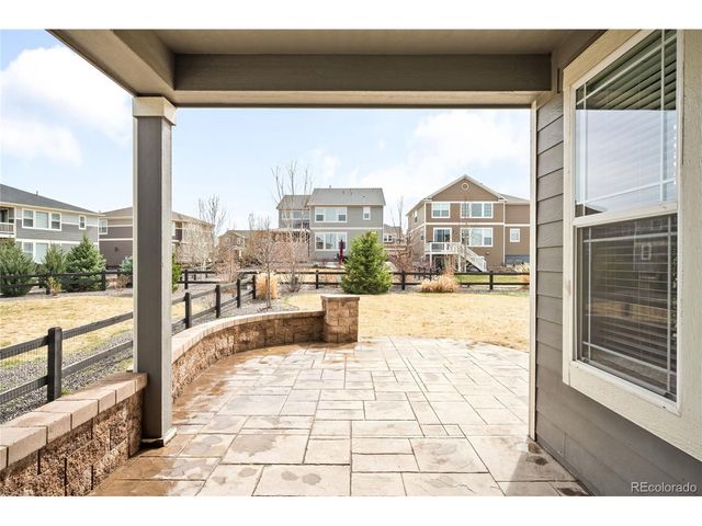 23930 E Minnow Dr, Aurora, CO 80016