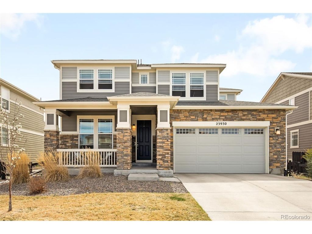 23930 E Minnow Dr, Aurora, CO 80016