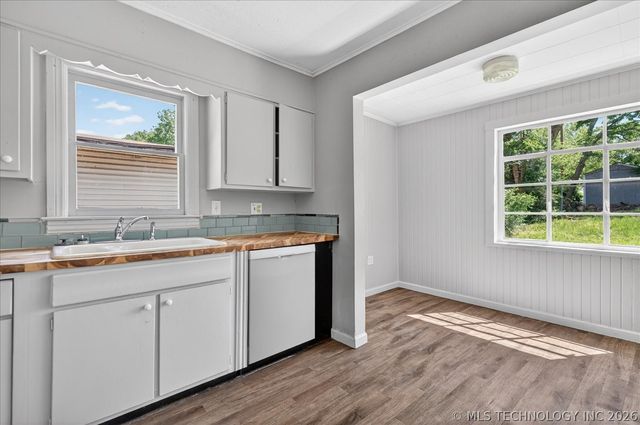 1936 S Johnstone Avenue, Bartlesville, OK 74003