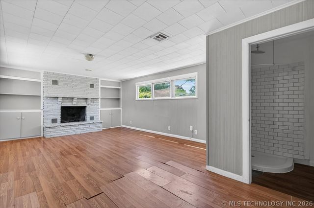 1936 S Johnstone Avenue, Bartlesville, OK 74003