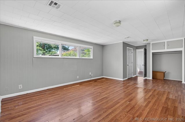 1936 S Johnstone Avenue, Bartlesville, OK 74003