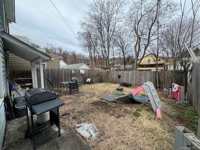 9 Armstrong Avenue, Peekskill, NY 10566
