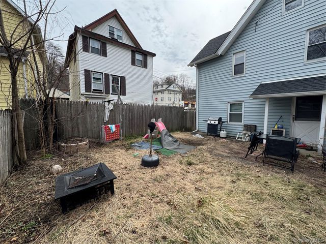 9 Armstrong Avenue, Peekskill, NY 10566