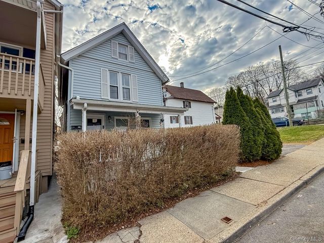 9 Armstrong Avenue, Peekskill, NY 10566
