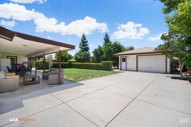 3101 Chewacan Drive, Bakersfield, CA 93309