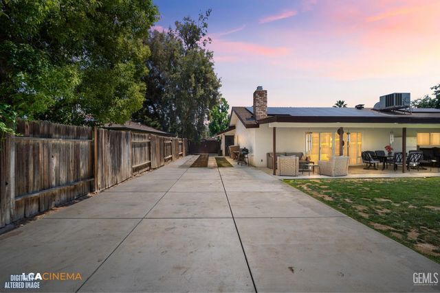 3101 Chewacan Drive, Bakersfield, CA 93309
