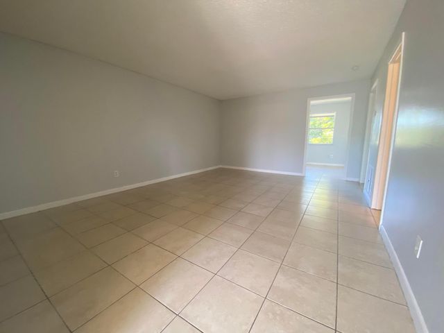 3206 Louisiana Avenue 6, Fort Pierce, FL 34950