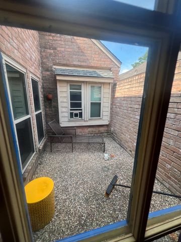 12222 Gladewick Drive, Houston, TX 77077