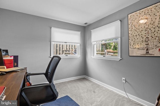 128 HEDGEROW DR, Yardley, PA 19067