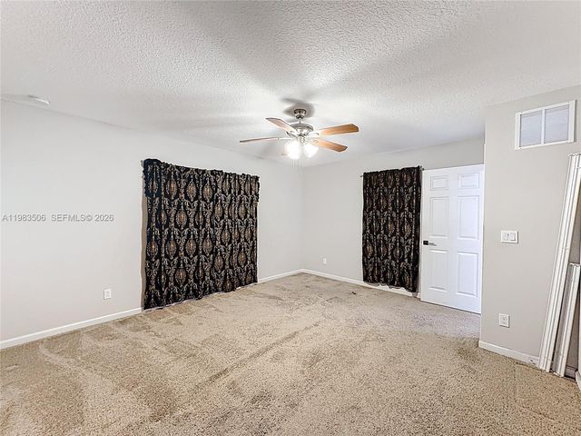 865 SW Mccracken Ave, Port St. Lucie, FL 34953