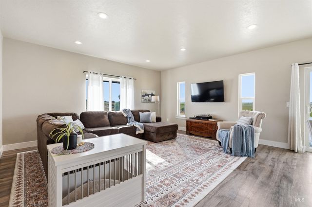 7490 El Paso Rd, Caldwell, ID 83607