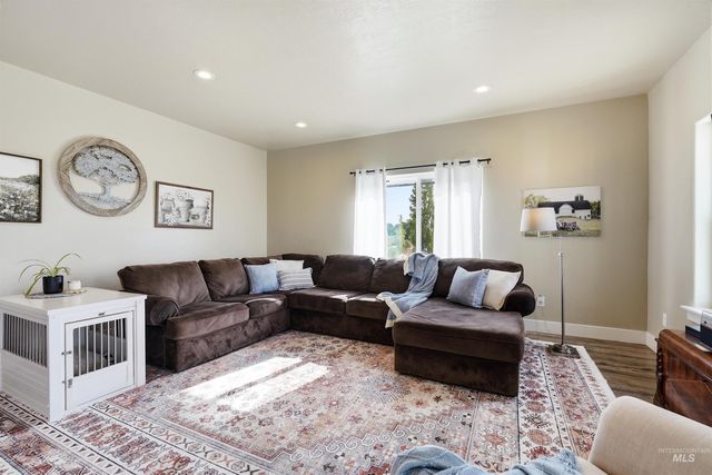 7490 El Paso Rd, Caldwell, ID 83607
