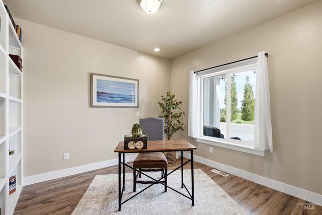7490 El Paso Rd, Caldwell, ID 83607