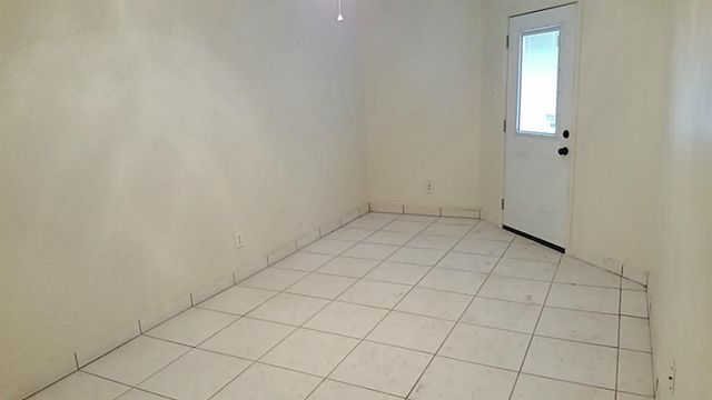 1014 Graham Drive J4, Tomball, TX 77375