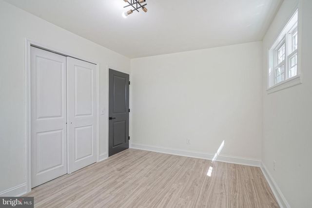 383 MONTGOMERY DR, Mantua, NJ 08051
