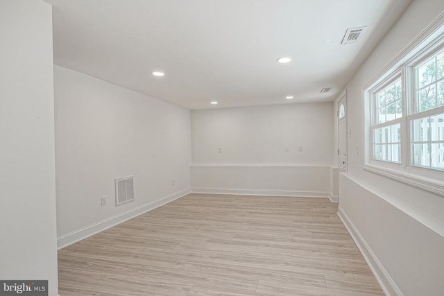 383 MONTGOMERY DR, Mantua, NJ 08051
