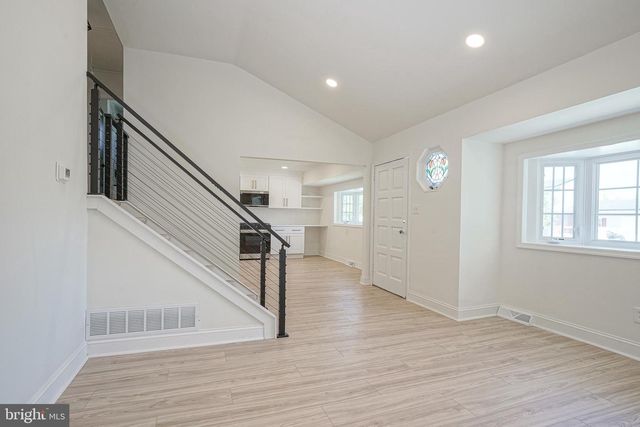 383 MONTGOMERY DR, Mantua, NJ 08051