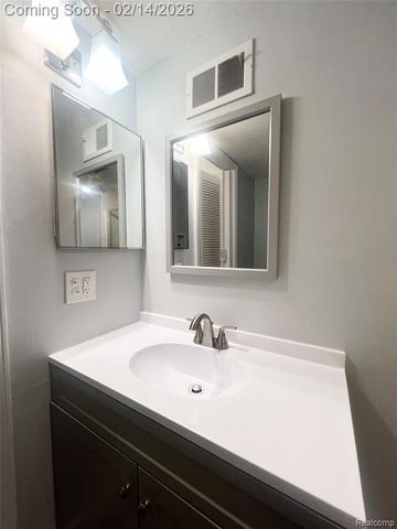 30727 Shiawassee Road 54, Farmington Hills, MI 48336