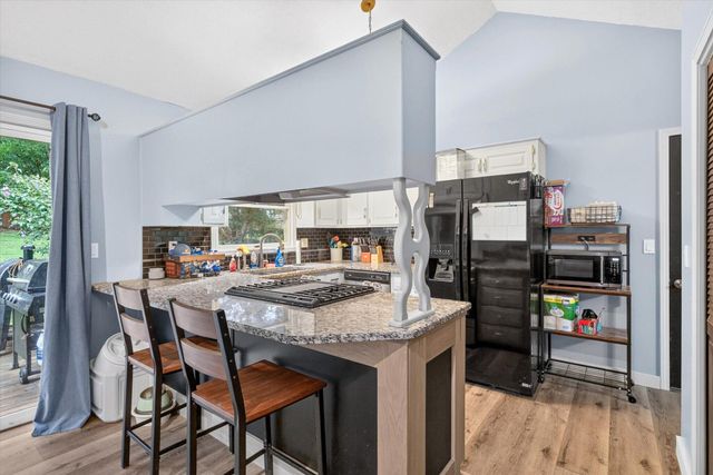 1200 E Summerhill Street, Ozark, MO 65721