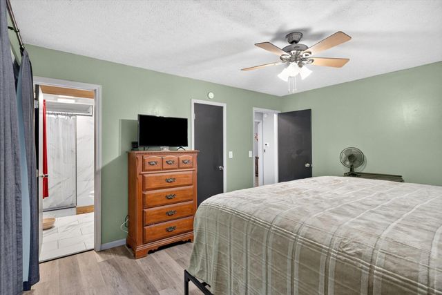 1200 E Summerhill Street, Ozark, MO 65721