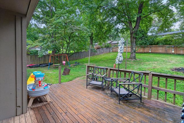 1200 E Summerhill Street, Ozark, MO 65721